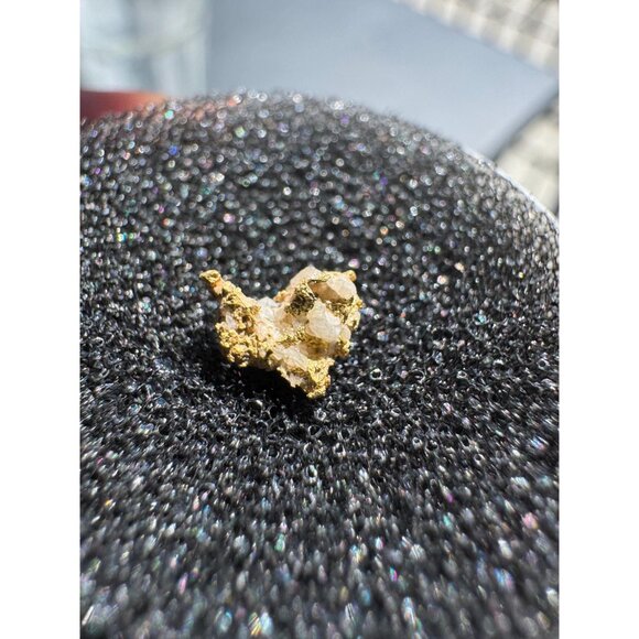 Gold Nugget - Grass Valley, California - 0.25 grams - Picture 6 of 7